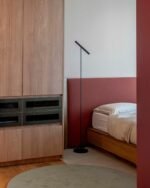 Lámpara de Pie WIPI PIE NG | Minimalista de Aluminio Negro | LED 9W Dimmer - Image 5